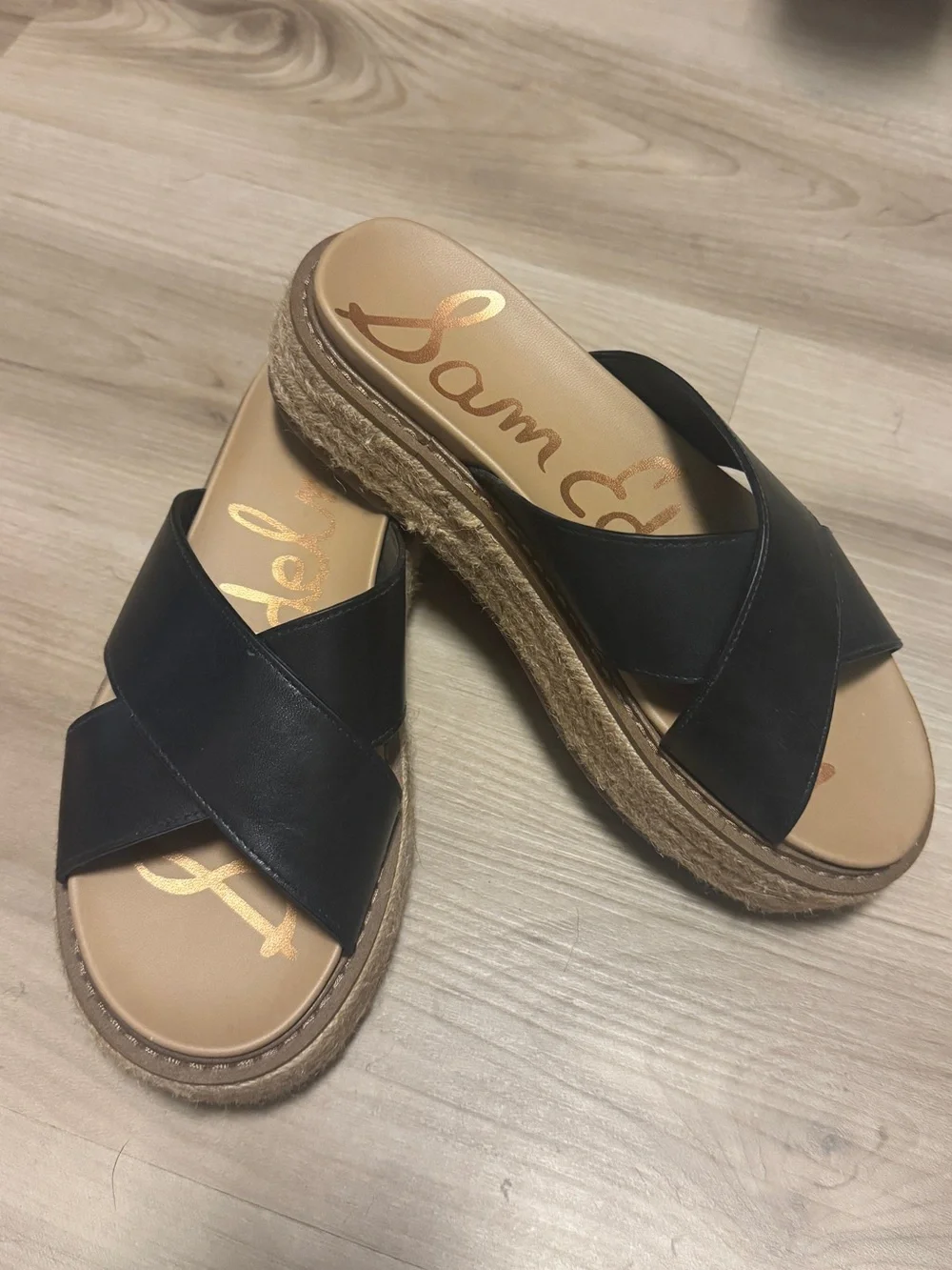 Sam Edelman classic crisscross